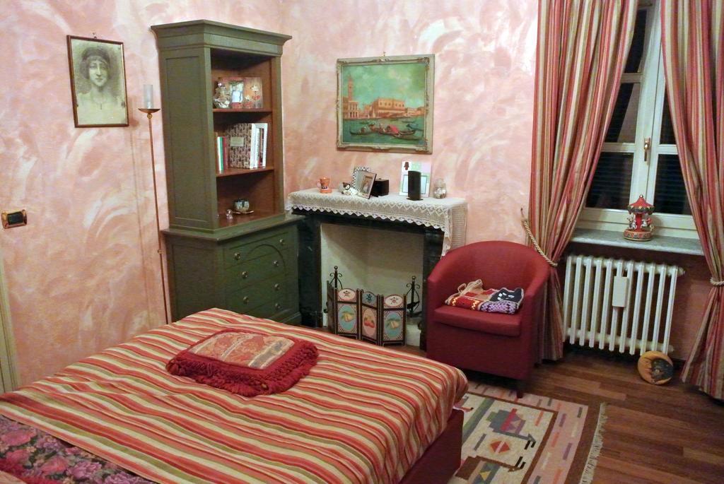 Villa Mirano Bed & Breakfast Piossasco Quarto foto
